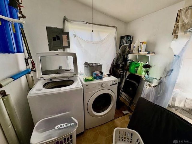 2937 Wylie Drive, Fairborn, OH 45324 Photo 22