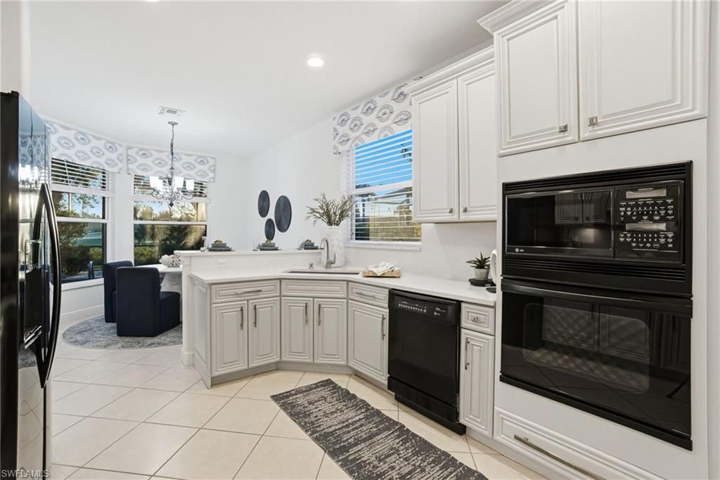4828 Cerromar Dr, Naples, FL 34112 Photo