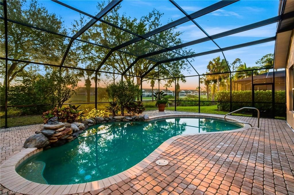 4828 Cerromar Dr, Naples, FL 34112 Photo