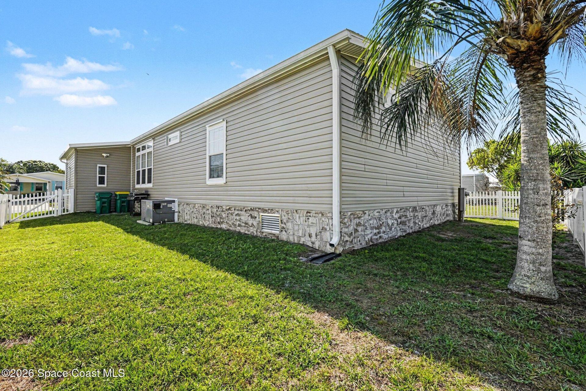 1067 Wren Circle, Barefoot Bay, FL 32976 Photo