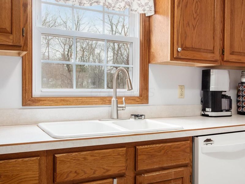 61266 Kent Lane , Cambridge, OH 43725 Photo 11