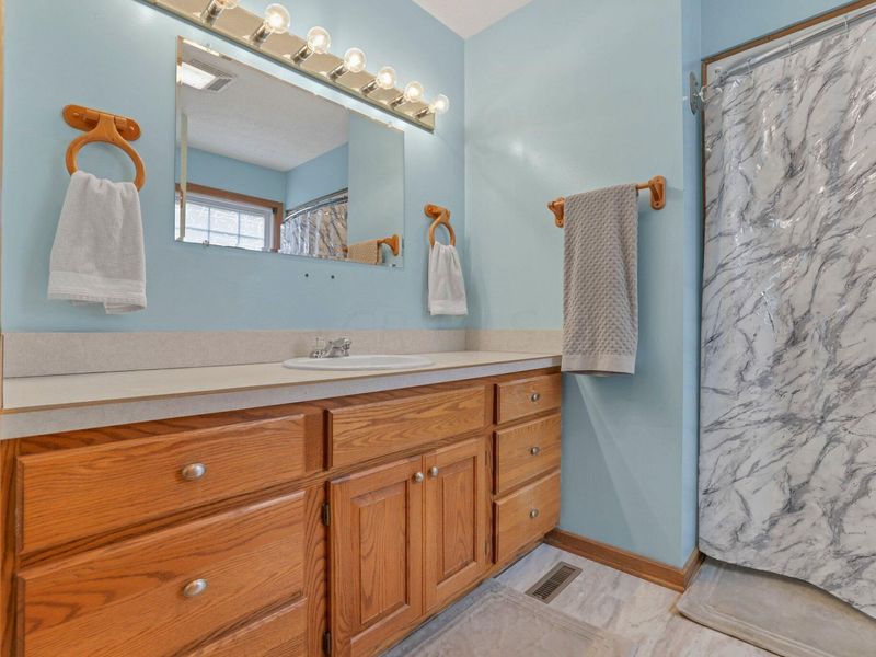 61266 Kent Lane , Cambridge, OH 43725 Photo 19