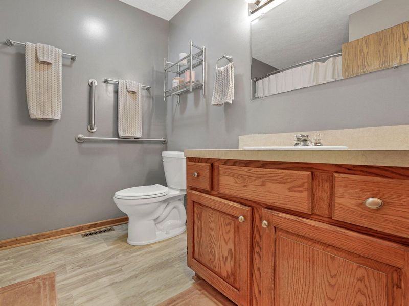 61266 Kent Lane , Cambridge, OH 43725 Photo 24