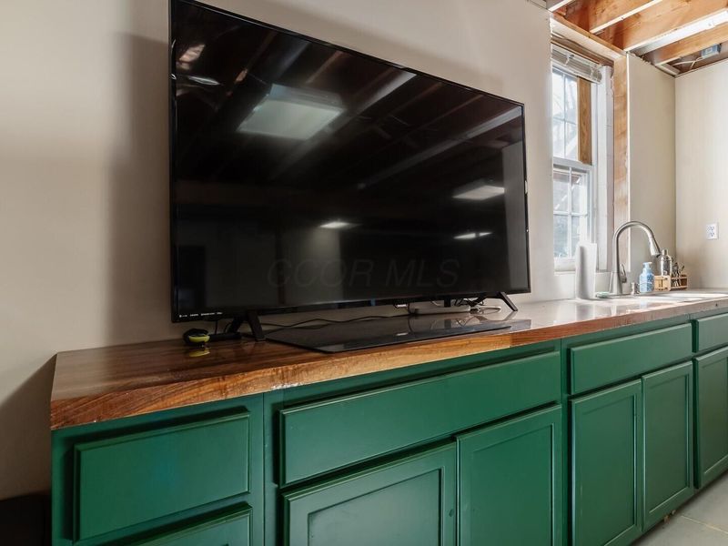 61266 Kent Lane , Cambridge, OH 43725 Photo 33