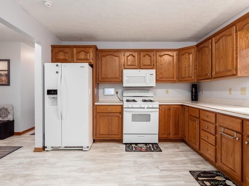 61266 Kent Lane , Cambridge, OH 43725 Photo 9