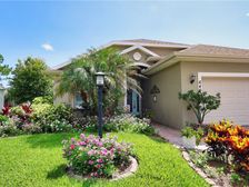 645 Gossamer Wing Way, Sebastian, FL 32958