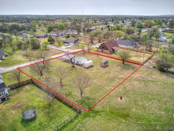 12012 N 193rd East Avenue, Collinsville, OK 74021