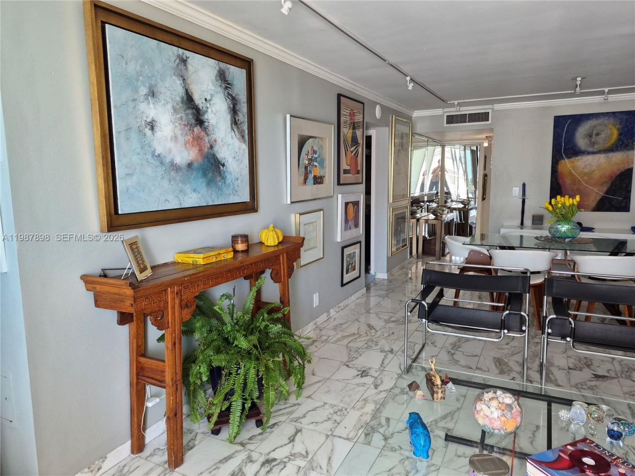 2655 Collins Ave, Unit 1910, Miami Beach, FL 33140 Photo