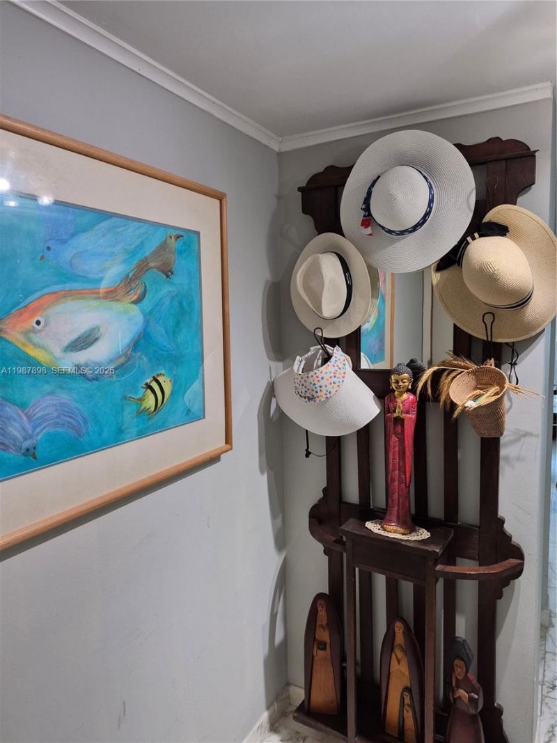 2655 Collins Ave, Unit 1910, Miami Beach, FL 33140 Photo