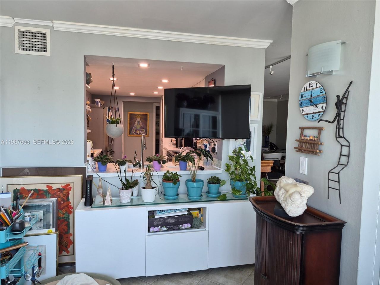 2655 Collins Ave, Unit 1910, Miami Beach, FL 33140 Photo