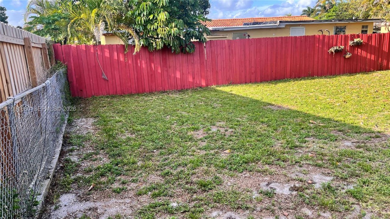 4443 NW 179th Ter, Miami Gardens, FL 33055 Photo