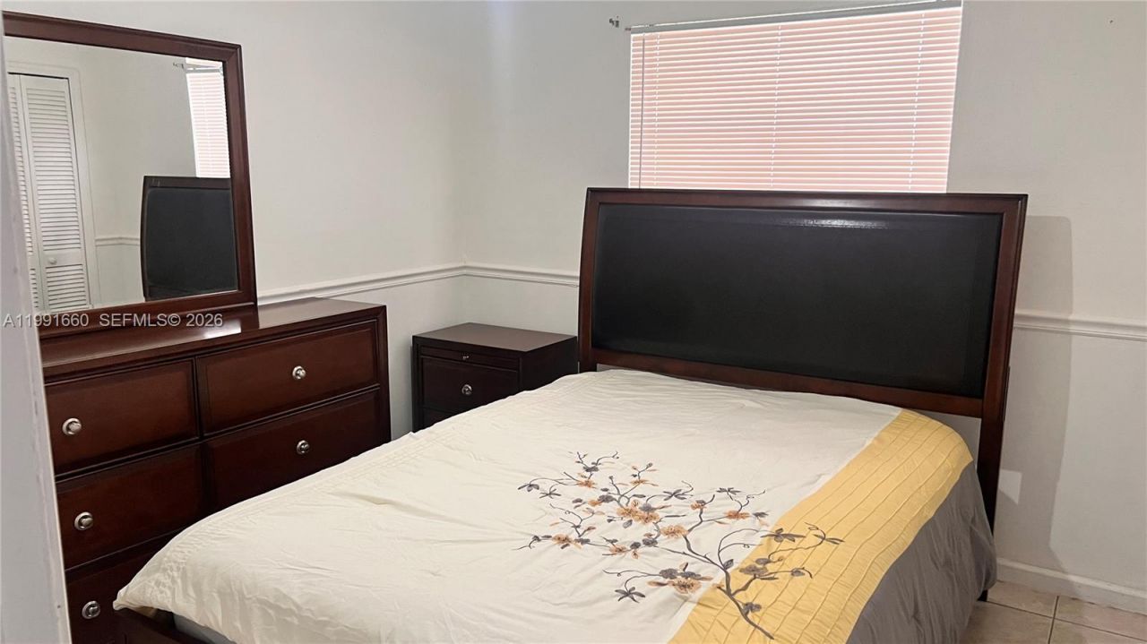 4443 NW 179th Ter, Miami Gardens, FL 33055 Photo