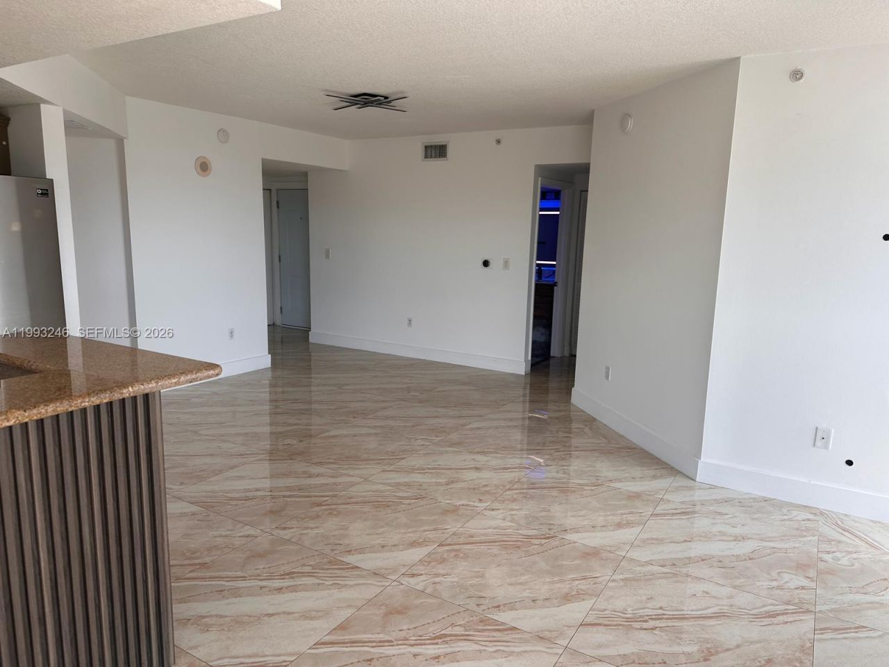 4242 NW 2nd St , Unit 1116, Miami, FL 33126 Photo