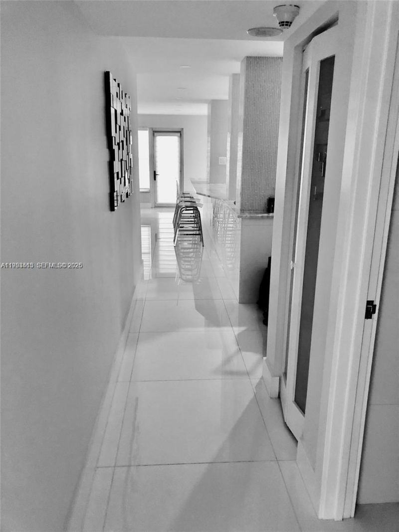 3900 Galt Ocean Dr , Unit 111, Fort Lauderdale, FL 33308 Photo