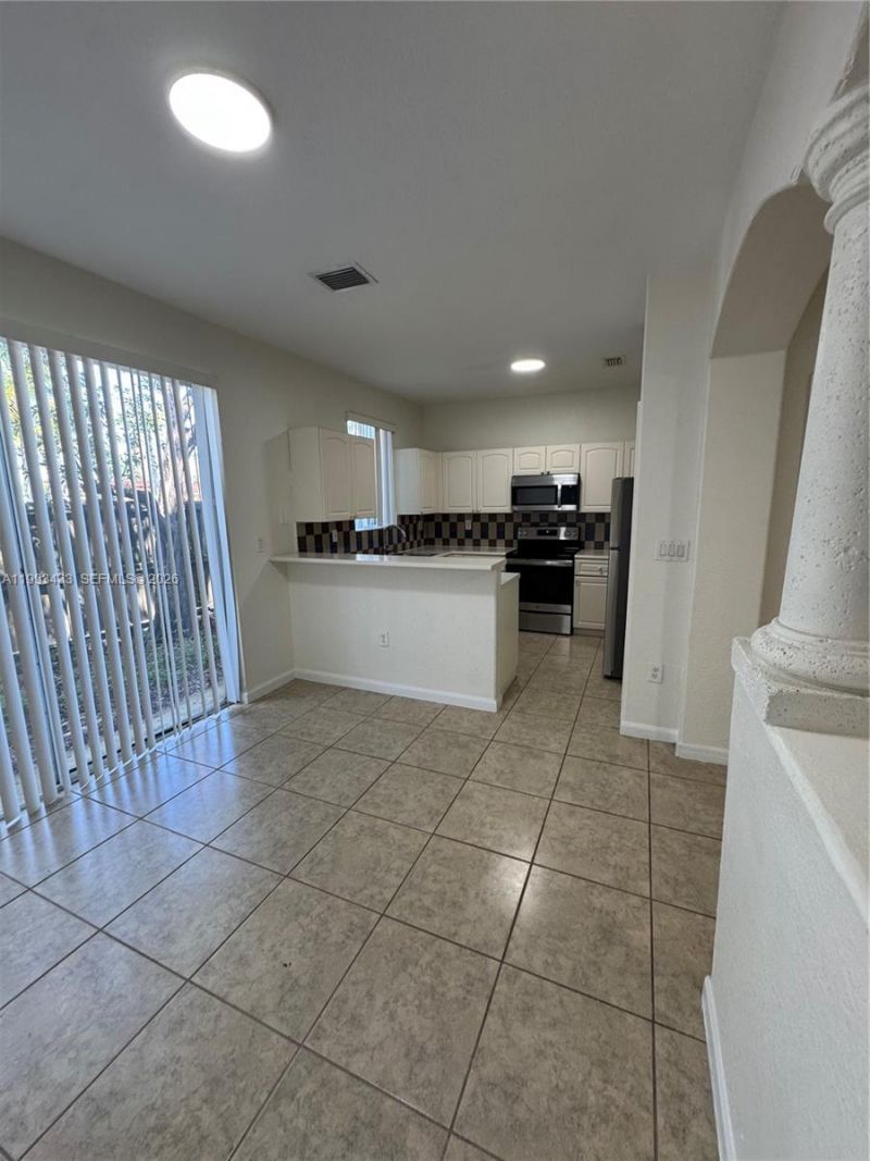 1403 SE 27 Ct, Homestead, FL 33035 Photo