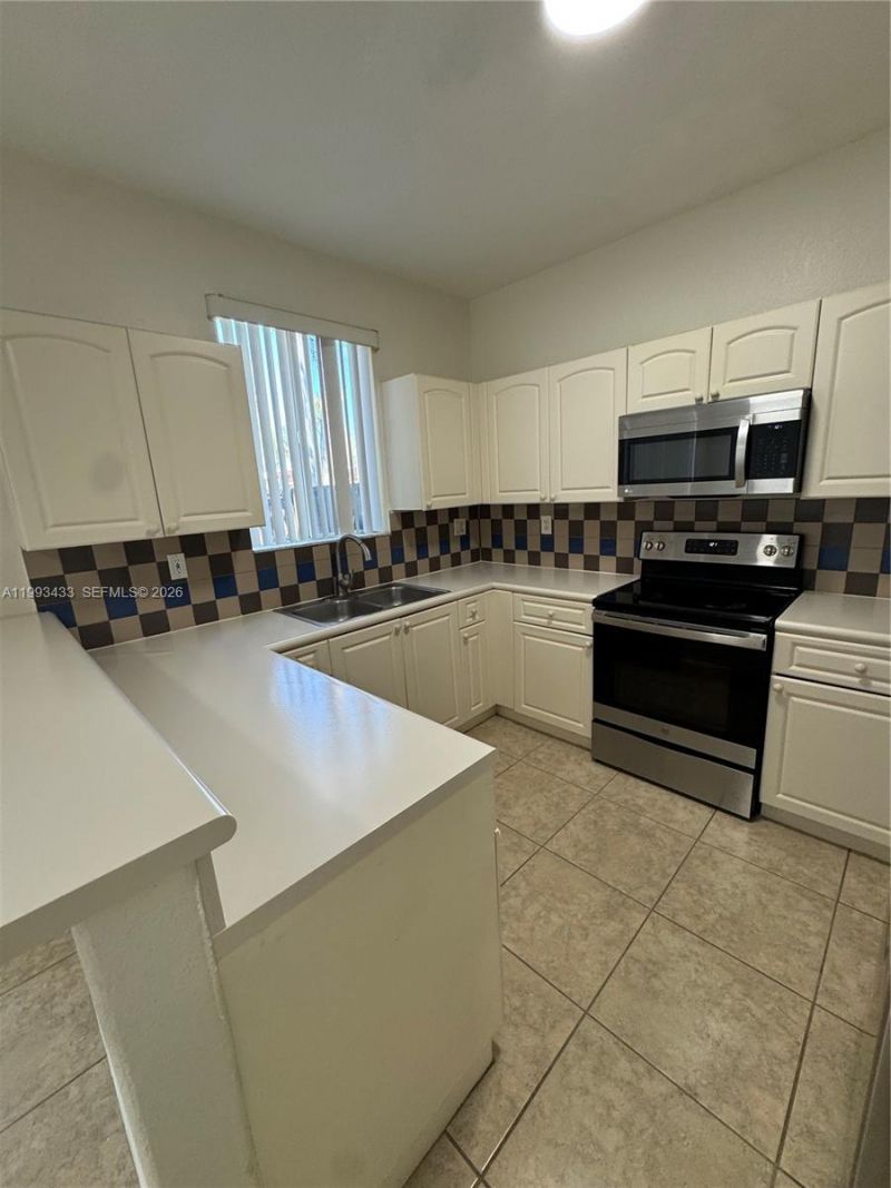 1403 SE 27 Ct, Homestead, FL 33035 Photo