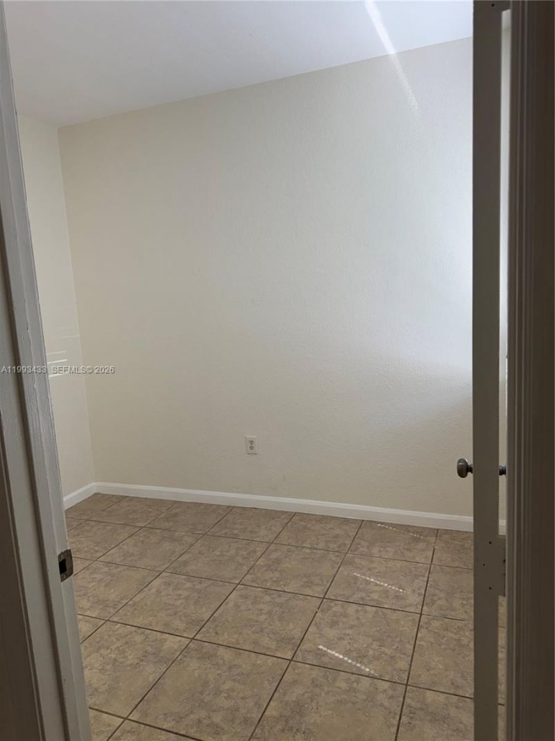 1403 SE 27 Ct, Homestead, FL 33035 Photo