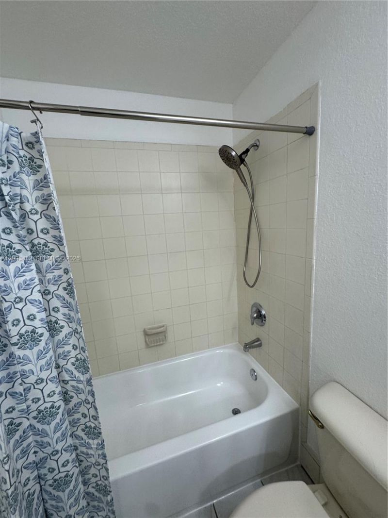 1403 SE 27 Ct, Homestead, FL 33035 Photo