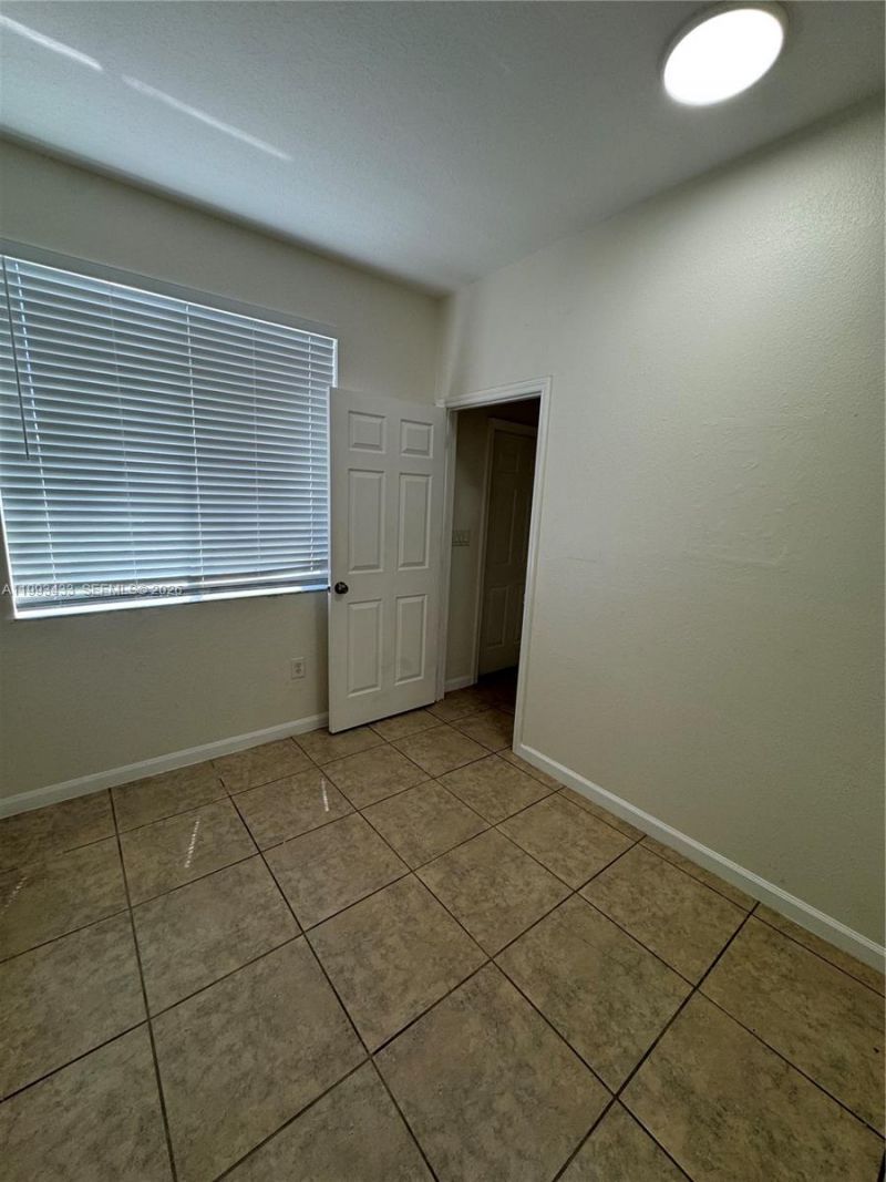 1403 SE 27 Ct, Homestead, FL 33035 Photo