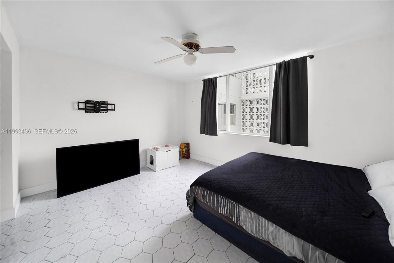 3800 Hillcrest Dr, Unit 1007, Hollywood, FL 33021 Photo