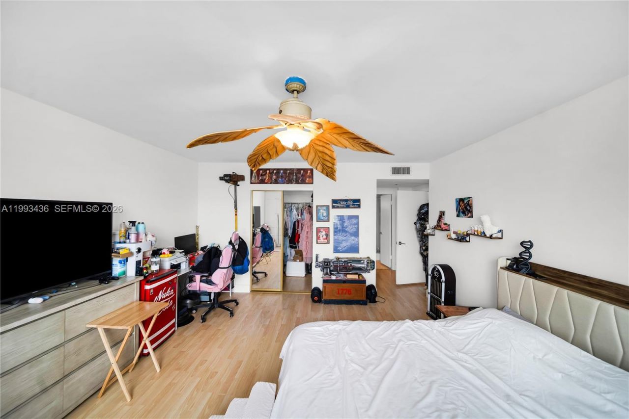 3800 Hillcrest Dr, Unit 1007, Hollywood, FL 33021 Photo