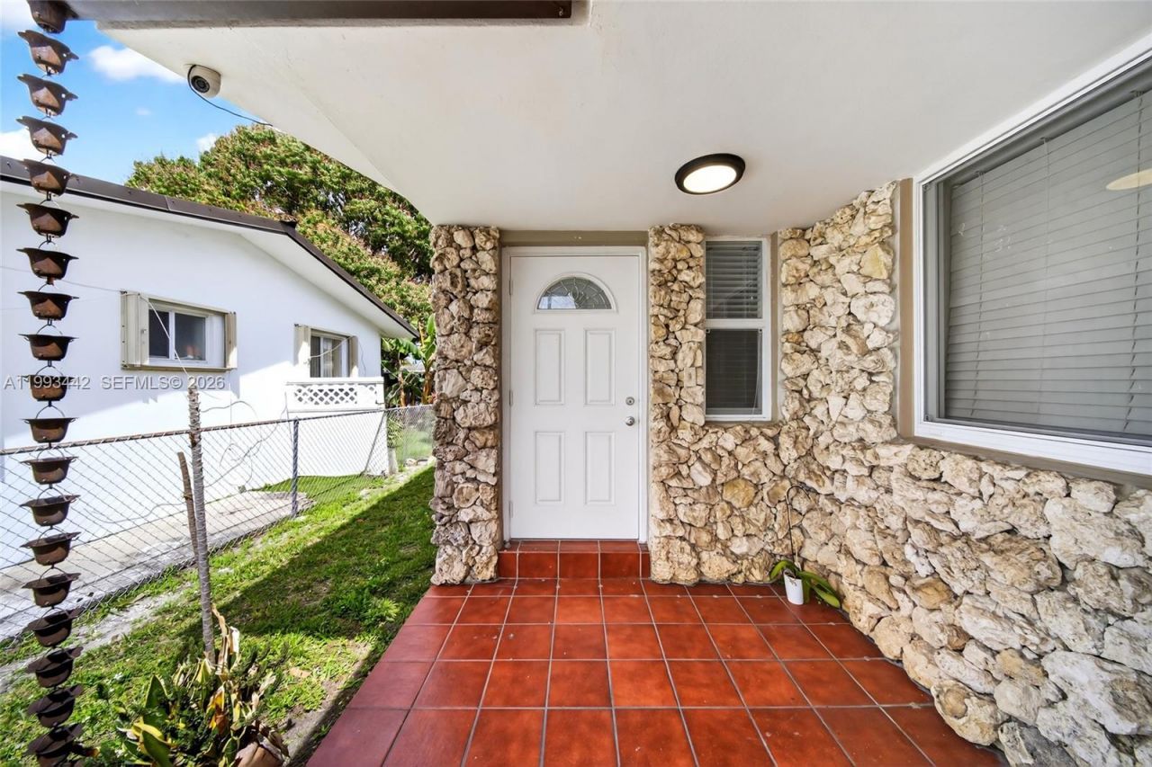 7261 SW 21st St , Unit 7263, Miami, FL 33155 Photo