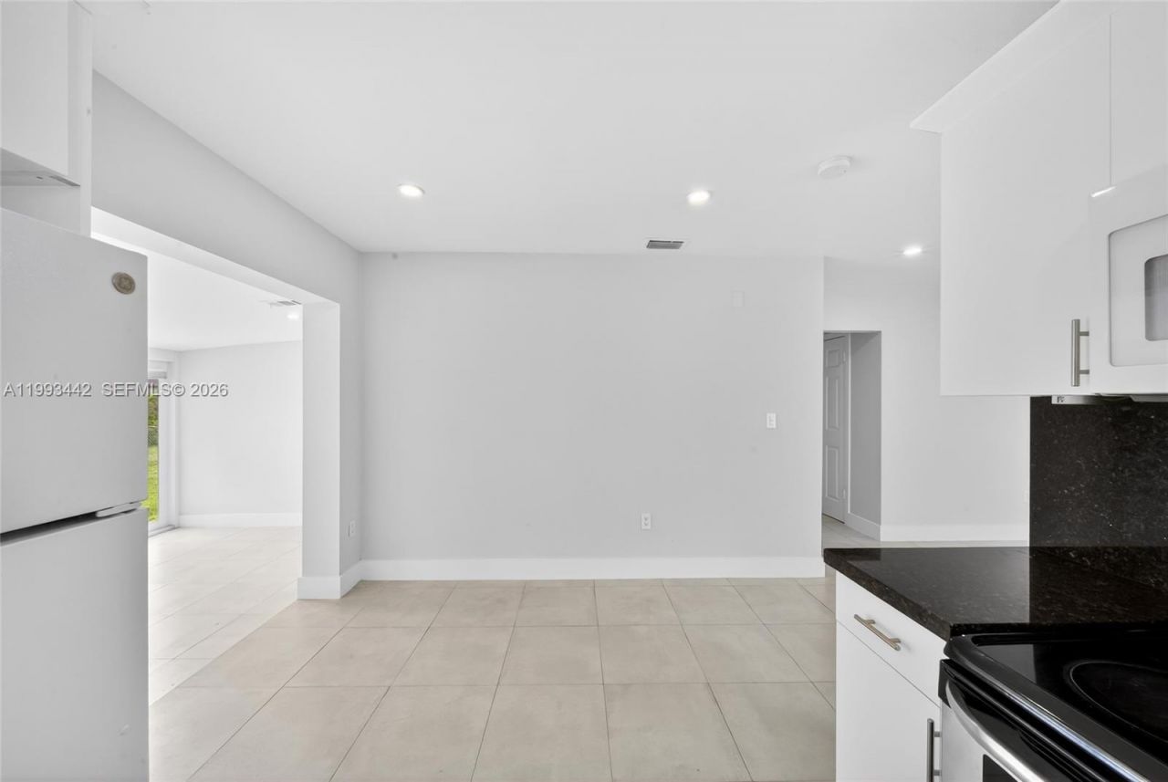 7261 SW 21st St , Unit 7263, Miami, FL 33155 Photo