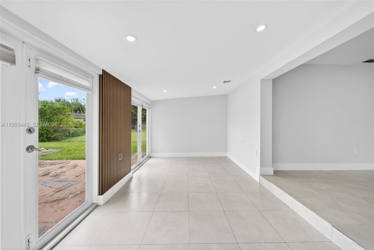 7261 SW 21st St , Unit 7263, Miami, FL 33155 Photo