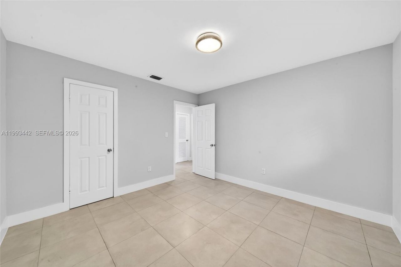 7261 SW 21st St , Unit 7263, Miami, FL 33155 Photo