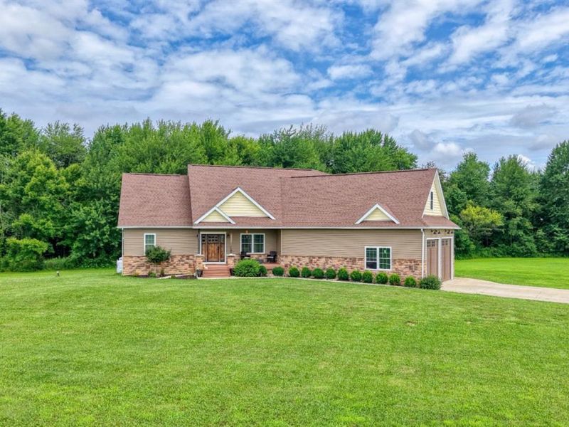 4718 Brushwood Road, Wakeman, OH 44889 Photo 3