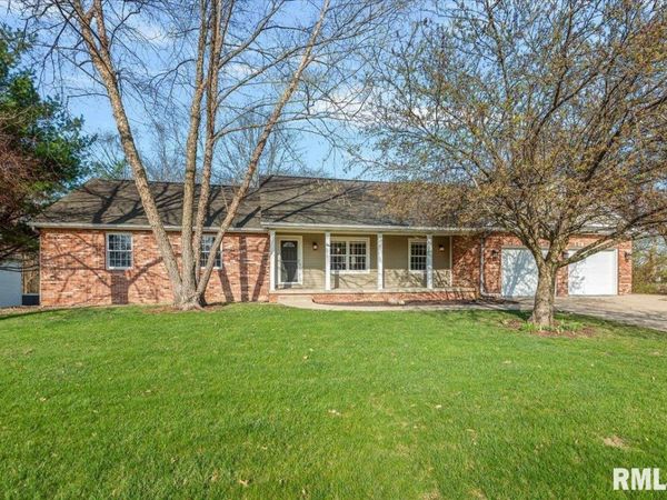 385 HIGH MEADOW, Sherman, IL 62684
