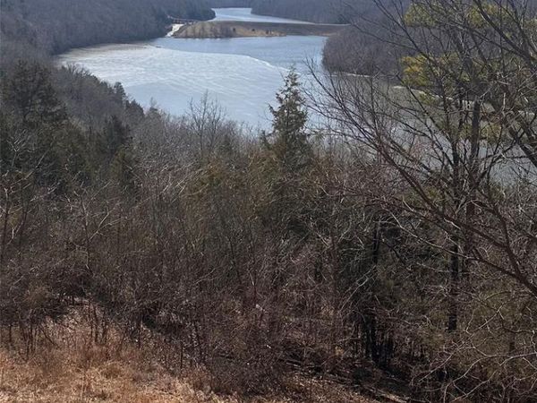 12554 Hill Road, Ste Genevieve, MO 63670