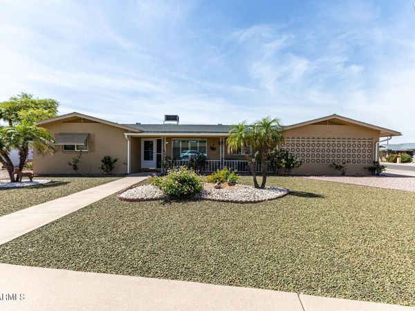 318 N 61ST Way, Mesa, AZ 85205