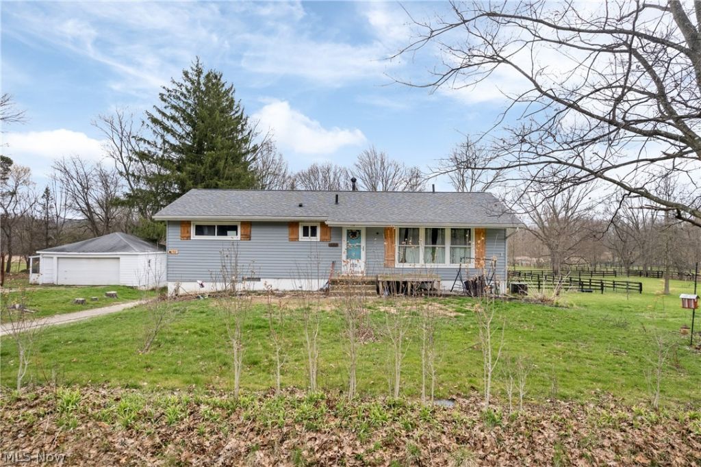 170 N Thomas Road, Tallmadge, OH 44278 Main Photo