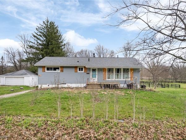 170 N Thomas Road, Tallmadge, OH 44278