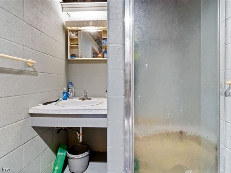 170 N Thomas Road, Tallmadge, OH 44278 Photo 22