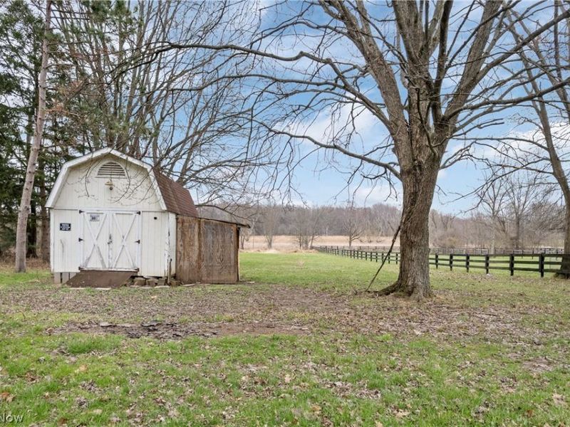 170 N Thomas Road, Tallmadge, OH 44278 Photo 29