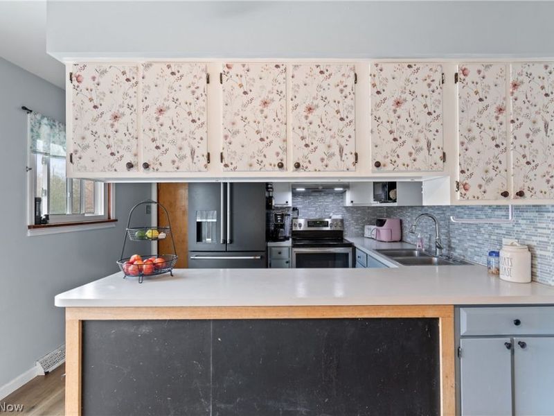 170 N Thomas Road, Tallmadge, OH 44278 Photo 9