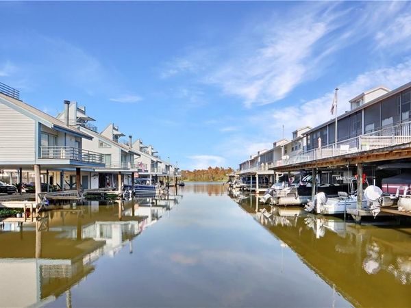 141 HIGHWAY 22 Highway, Unit E-2, Madisonville, LA 70447