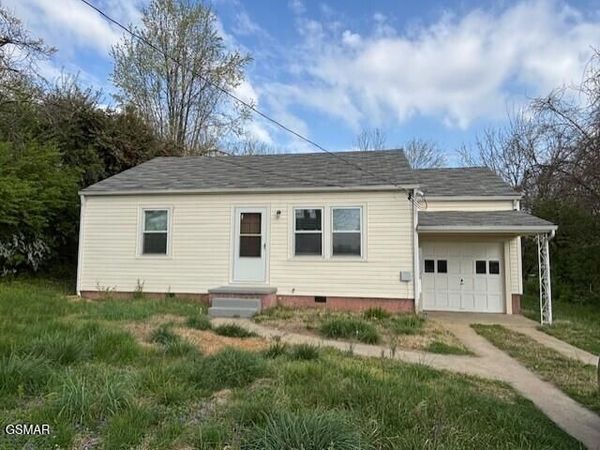 2815 Ramona Street, Knoxville, TN 37921