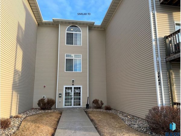 7446 S Louise Ave, Unit 203, Sioux Falls, SD 57108