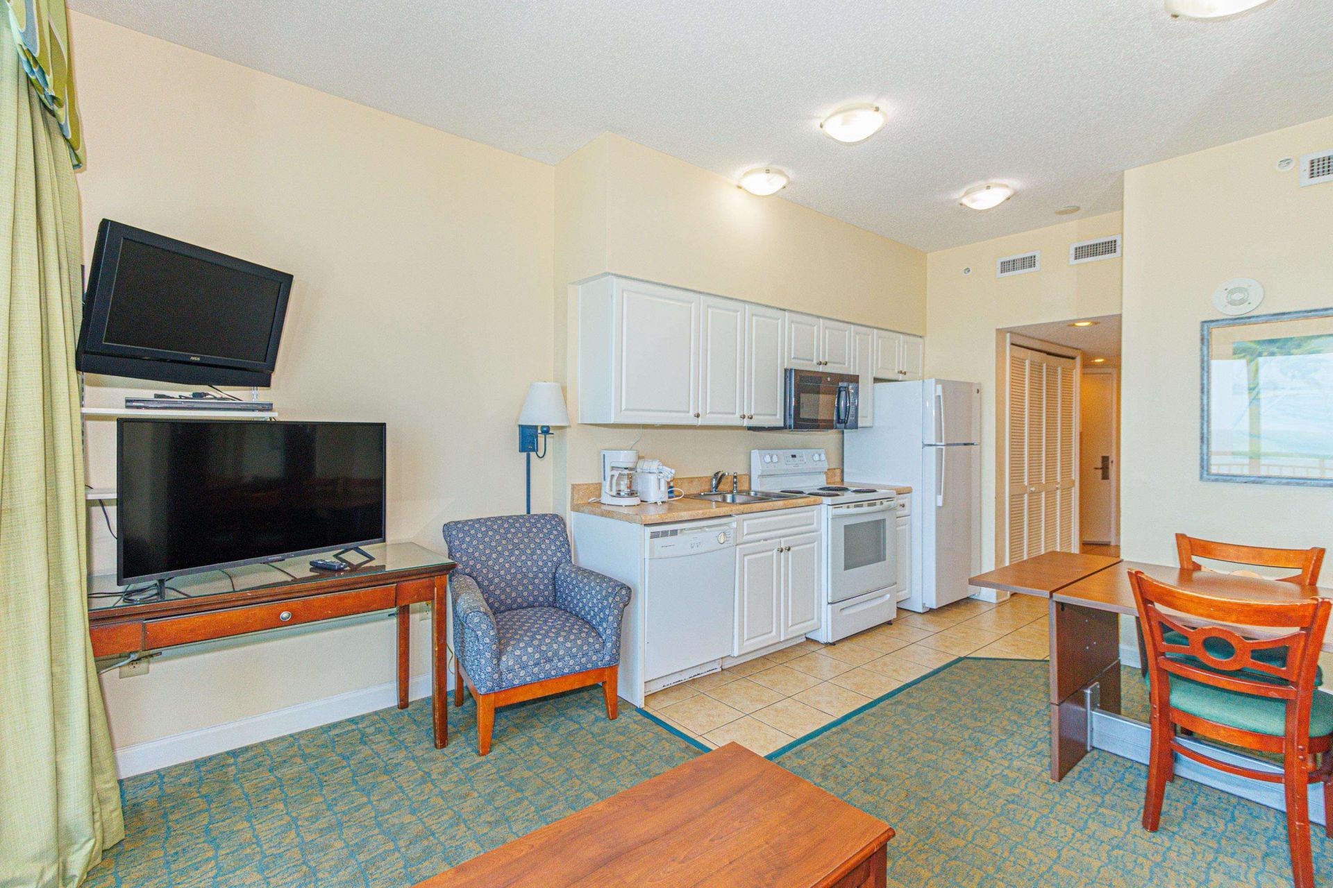 2501 S Ocean Blvd. Photo 7