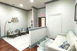 240 Seven Farms Drive  photo 4