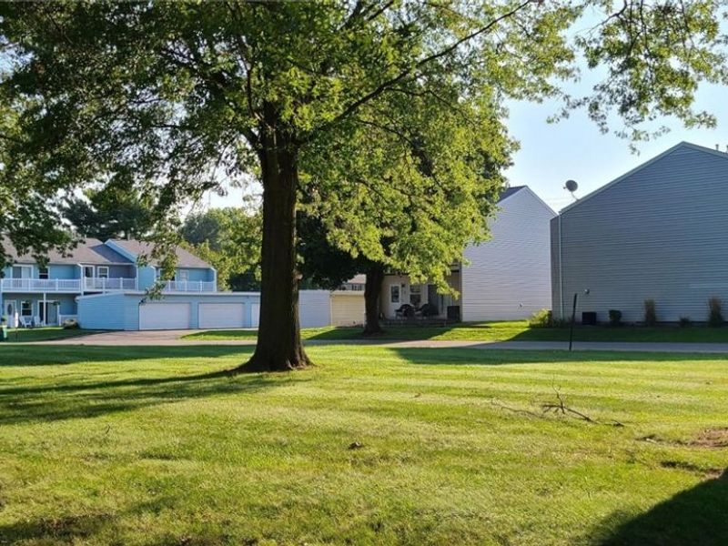 2555 Royal County Down, Unit 17 C, Uniontown, OH 44685 Photo 17