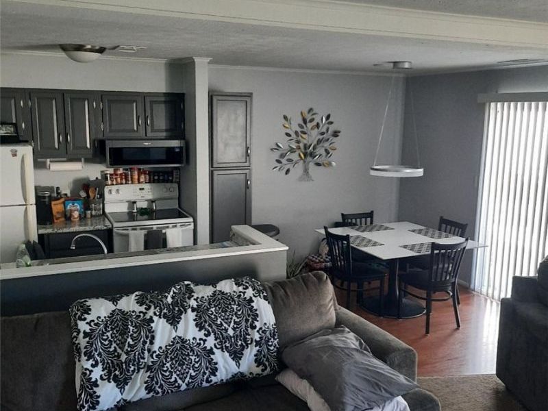 2555 Royal County Down, Unit 17 C, Uniontown, OH 44685 Photo 6