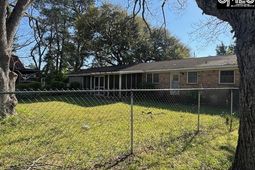 1757 Saint Matthews Road  photo 4