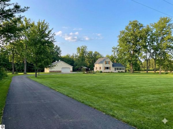 562 Lagrant Road, Twining, MI 48766