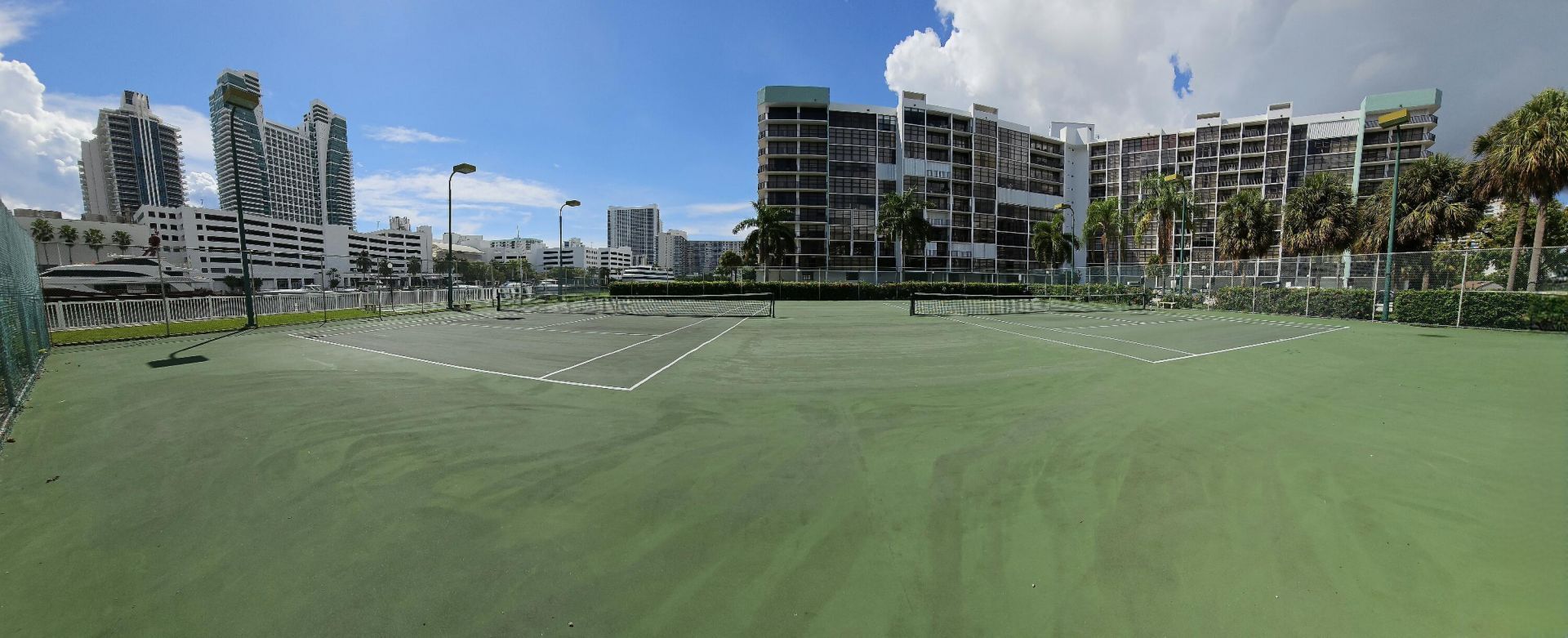 400 Leslie Drive, Unit 807, Hallandale Beach, FL 33009 Photo