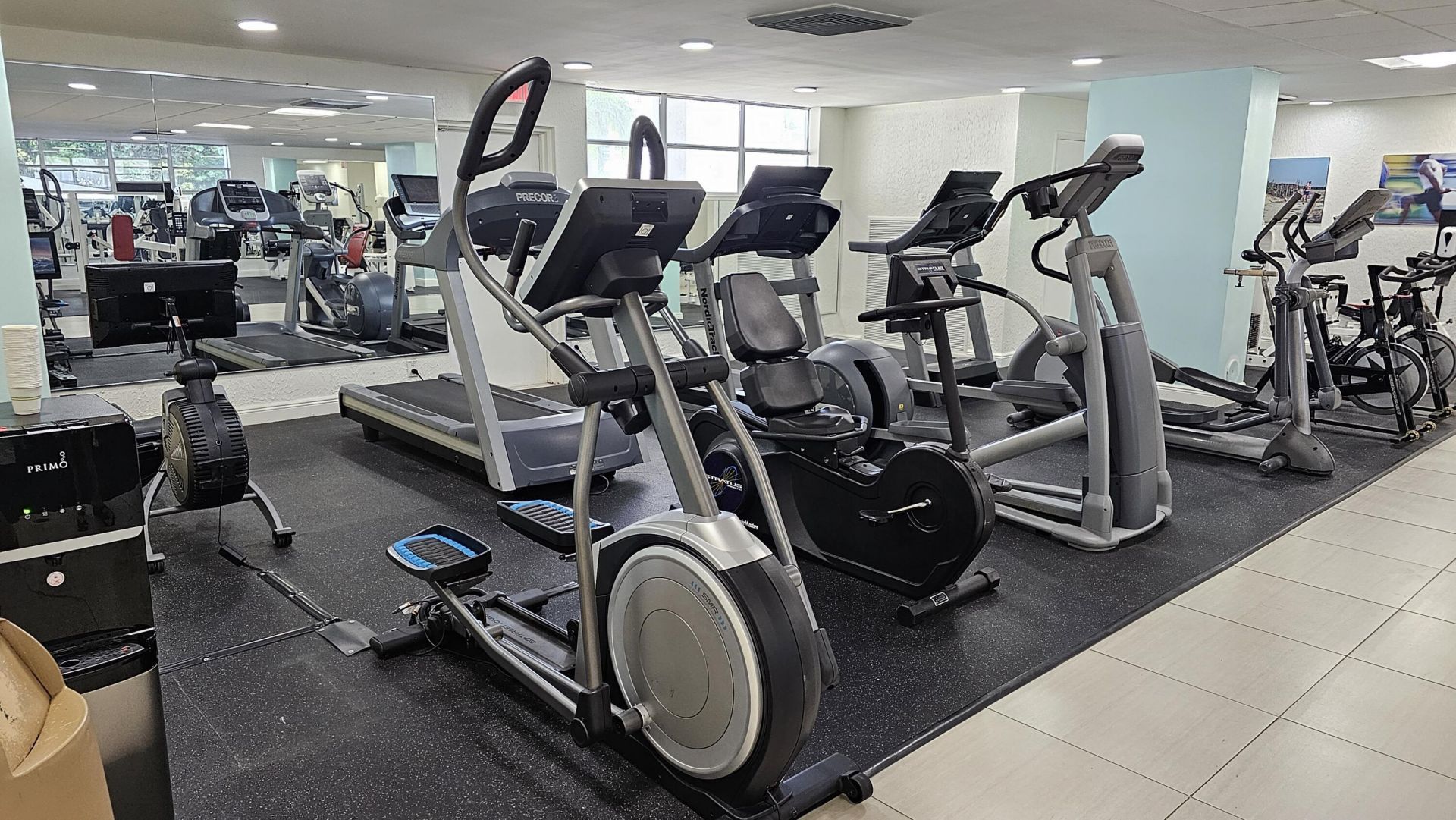 400 Leslie Drive, Unit 807, Hallandale Beach, FL 33009 Photo