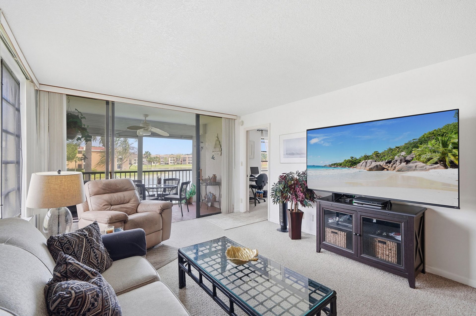 6618 Coral Lake Drive, Unit 206, Margate, FL 33063 Photo